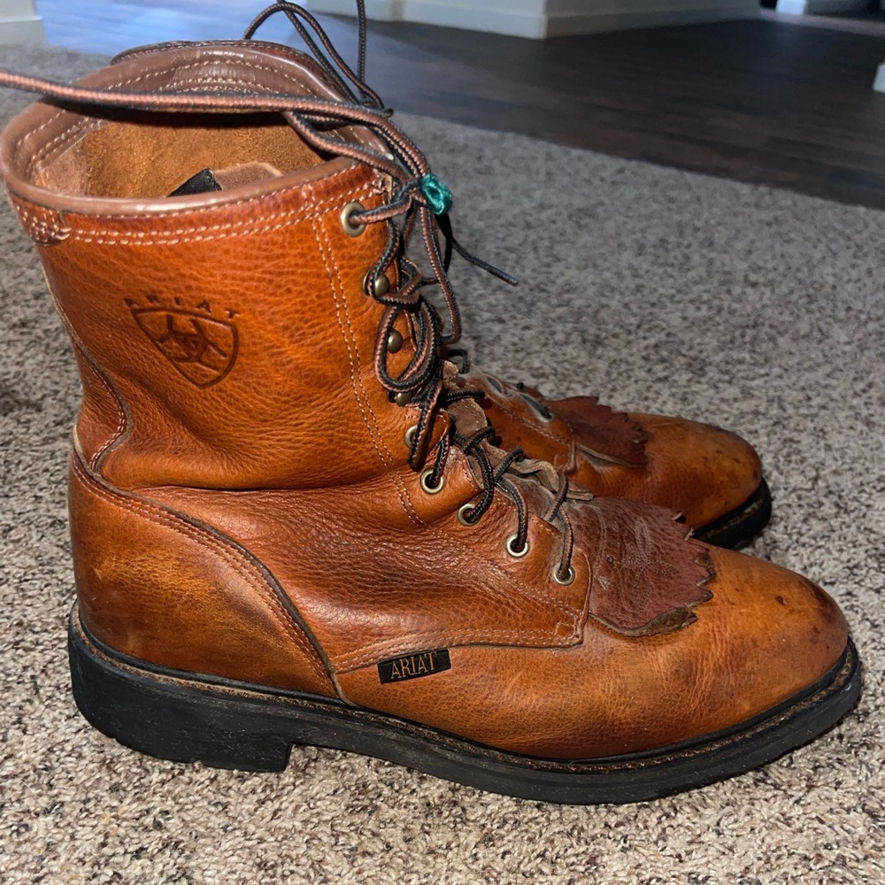 Men’s Ariat Cowboy Boots Size 13 EE
